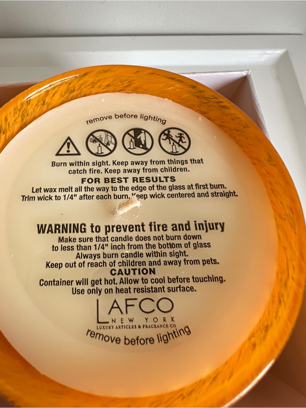 LAFCO New York Sun Room Moonglow Apricot Large Candle House and Home Collection - Picture 9 of 12